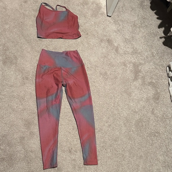 Beyond Yoga Bra/Pant set - Picture 1 of 5